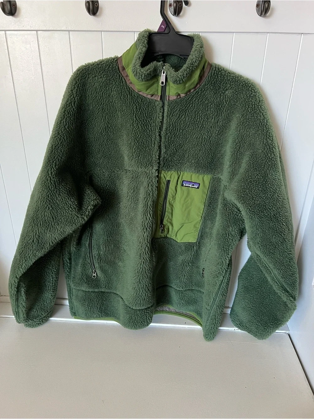 Patagonia Olive Green Sherpa Fleece Jacket with Lime Pocket